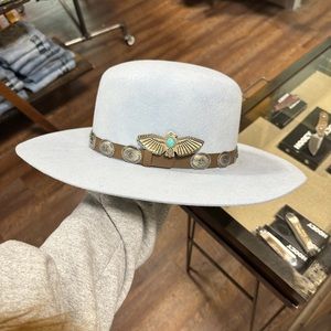 Charlie 1 horse Saguaro hat